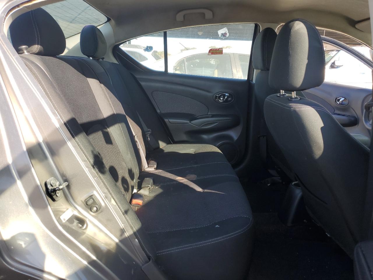 2016 Nissan Versa - Image 10