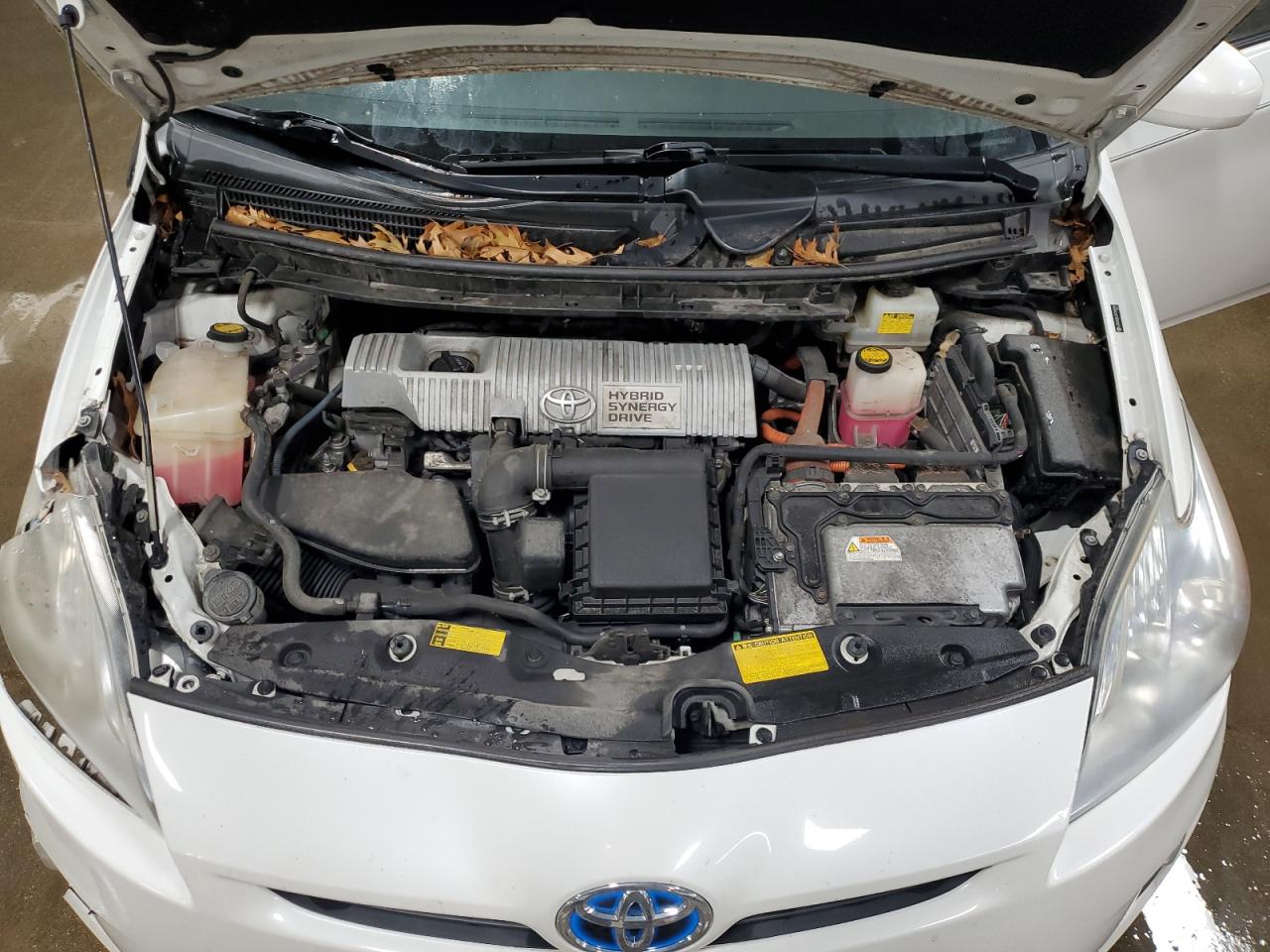 2010 Toyota Prius - Image 11