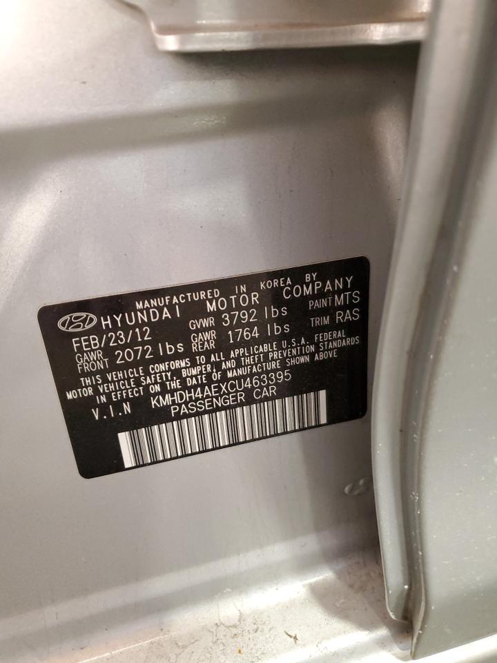 2012 Hyundai Elantra - Image 12