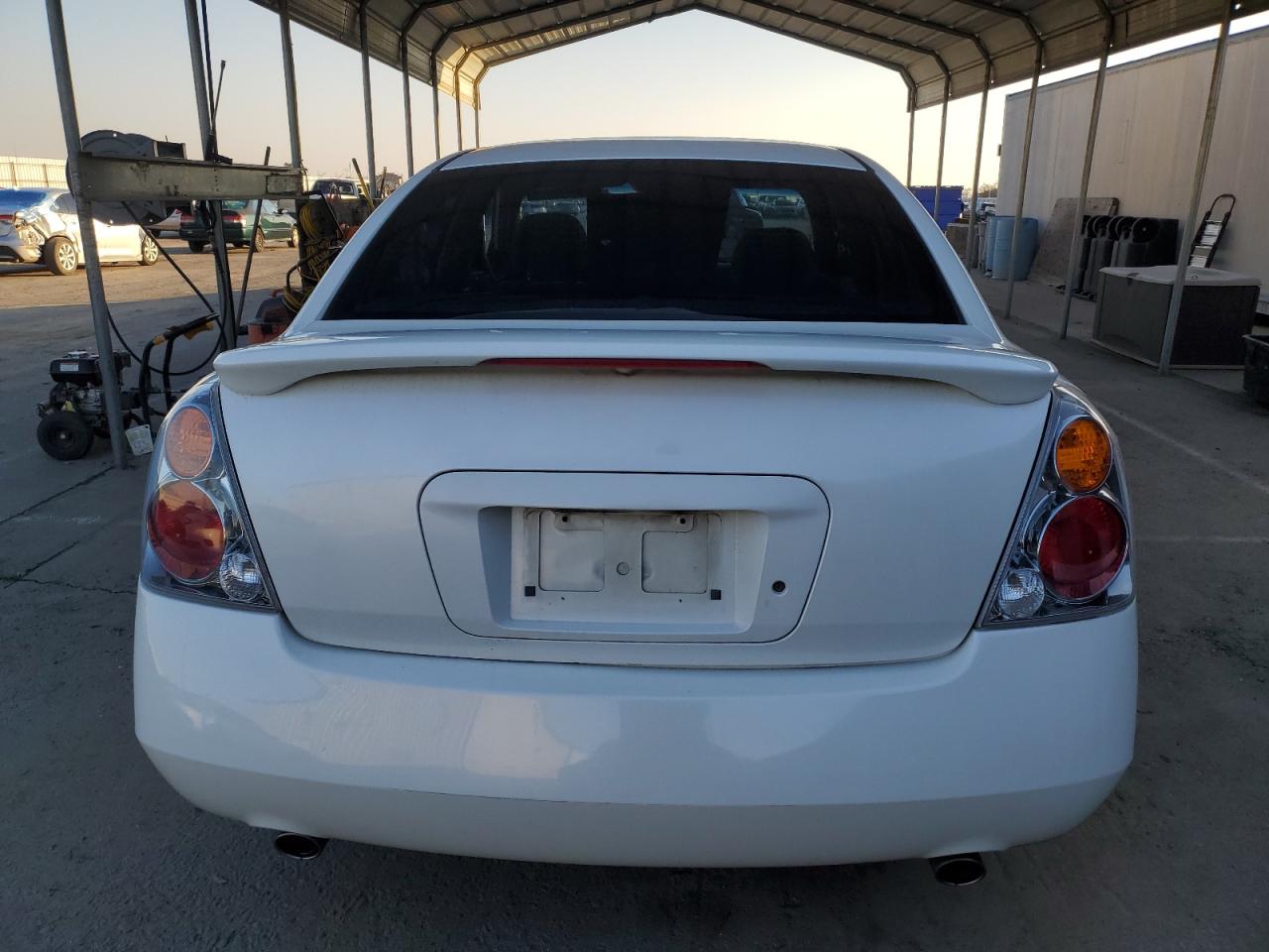 2004 Nissan Altima - Image 6