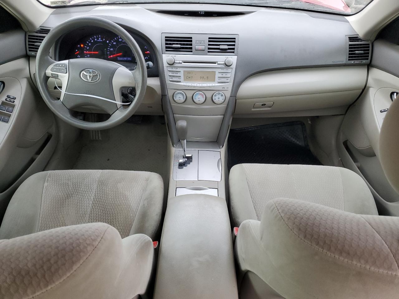 2011 Toyota Camry - Image 8