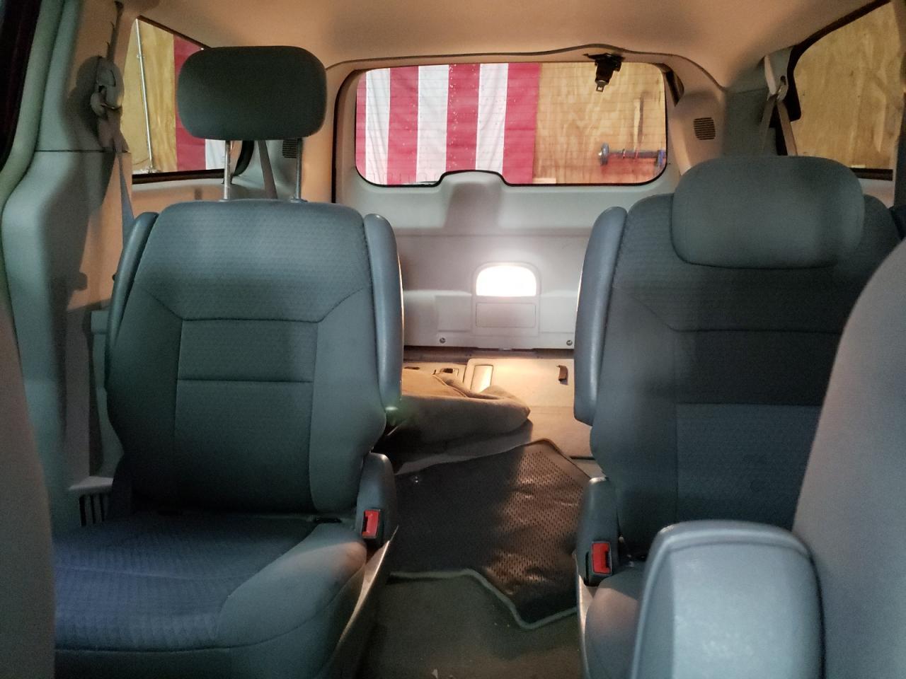 2010 Chrysler Town & Cou VIN: 0LDL0T85316644 Lot: 41710805