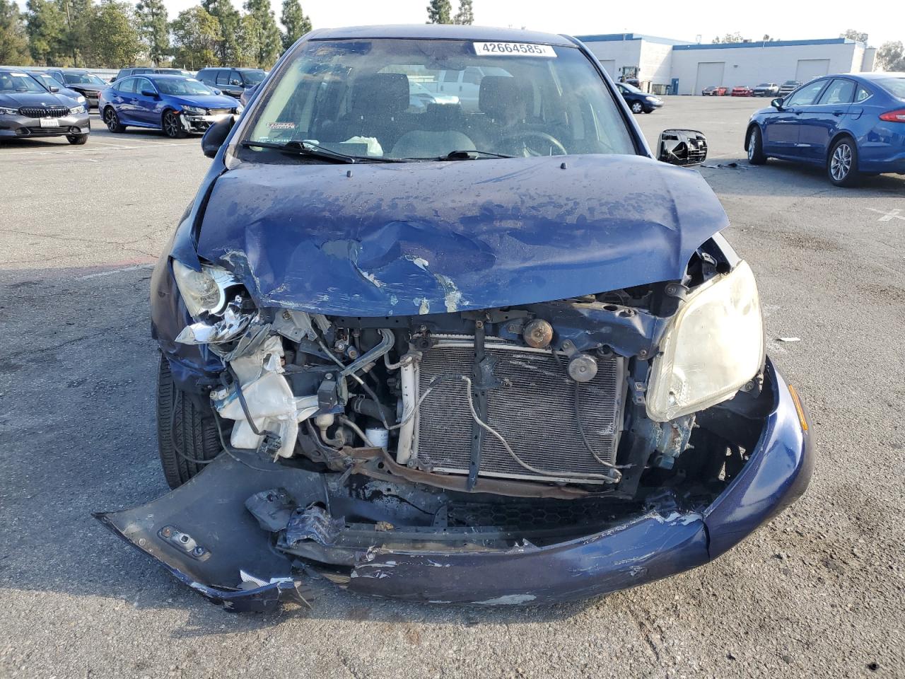 2004 Toyota xA - Image 5