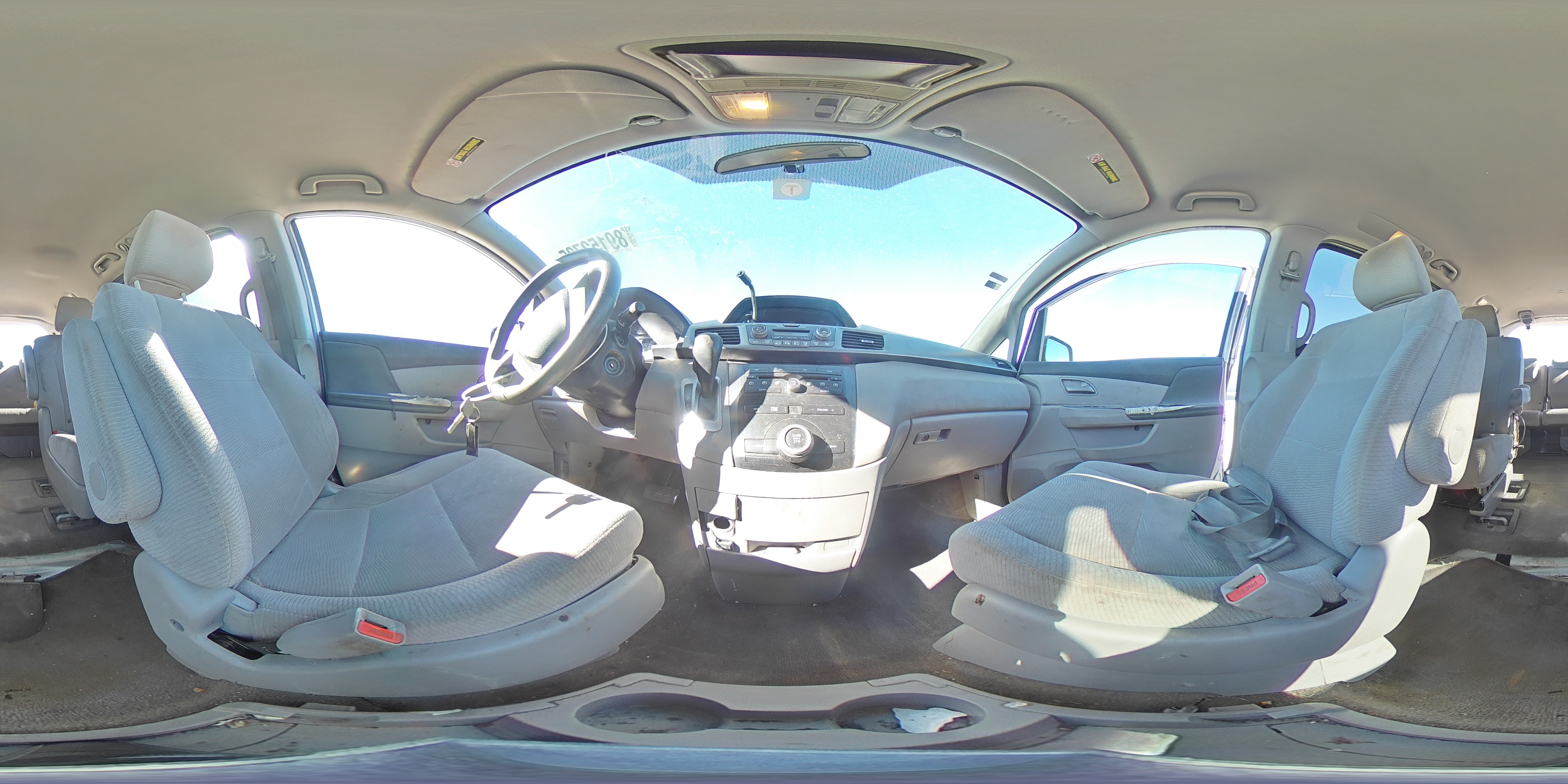 2012 Honda Odyssey - Image 13