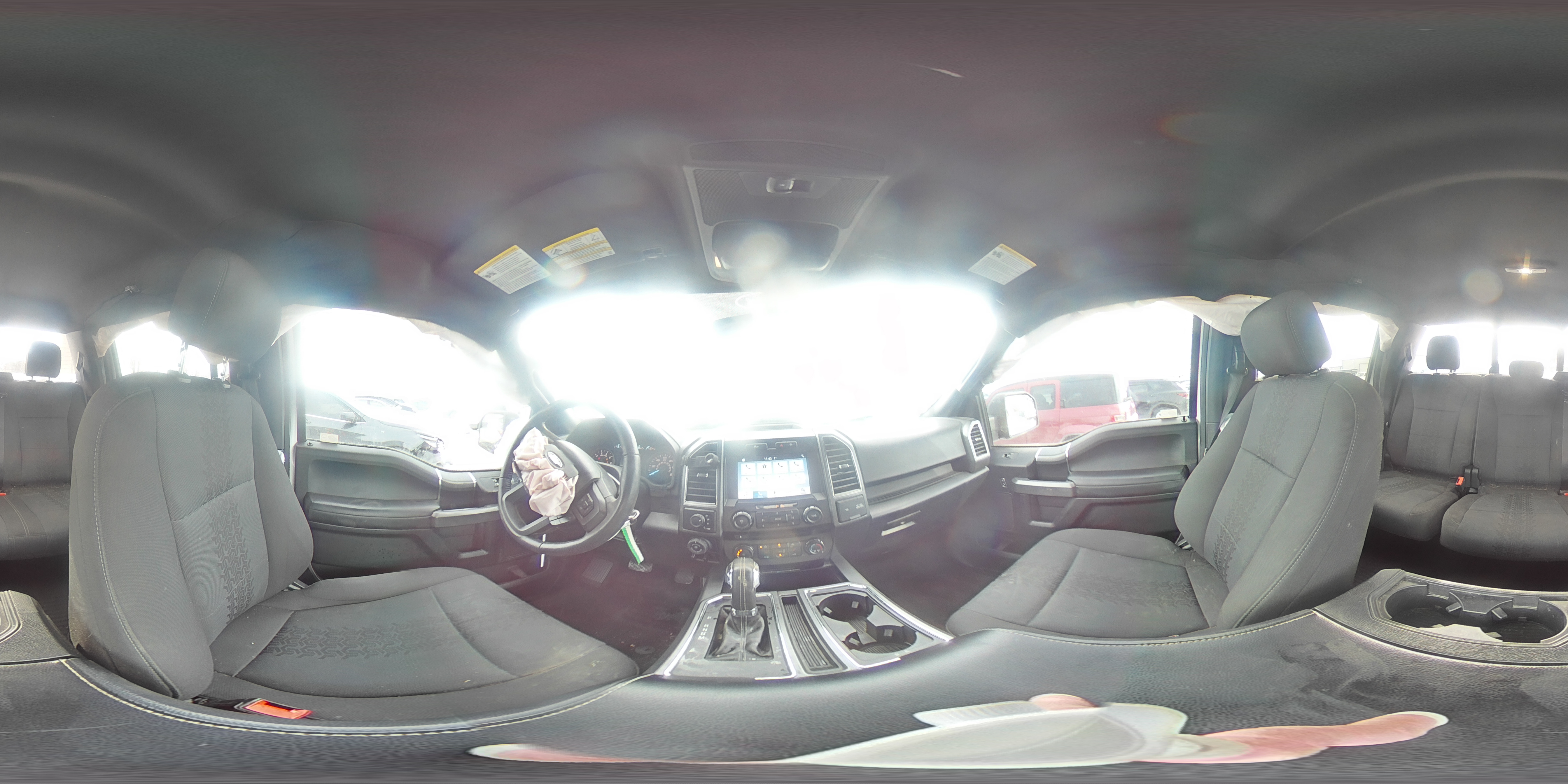 2018 Ford F-150 - Image 13