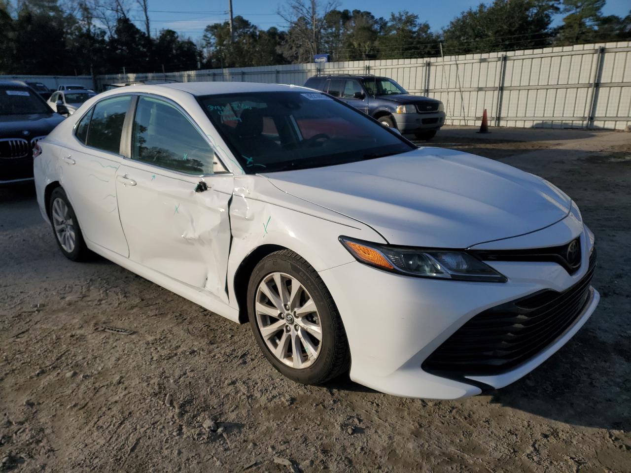 2019 Toyota Camry - Image 4