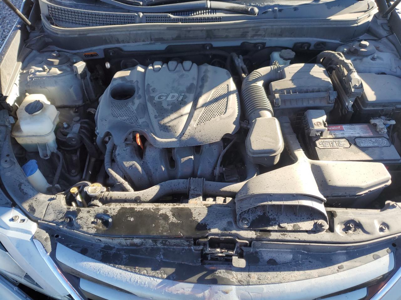 2014 Hyundai Sonata - Image 11