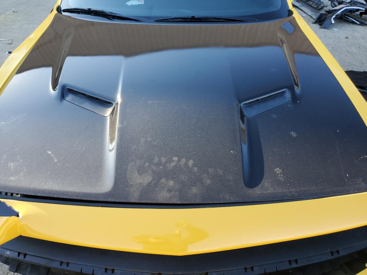 2018 Dodge Challenger - Image 11