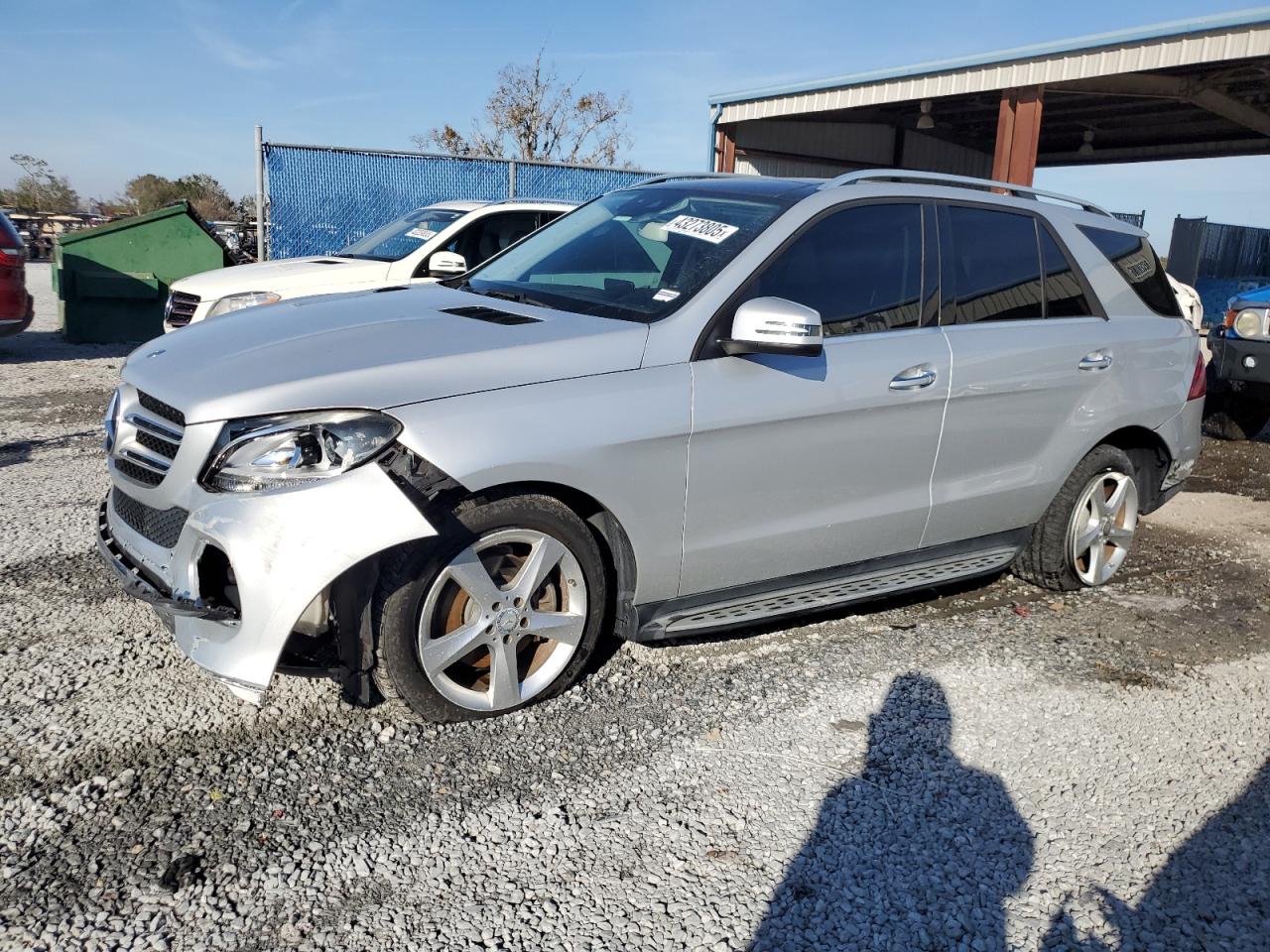 2016 Mercedes-Benz GLE - Image 1