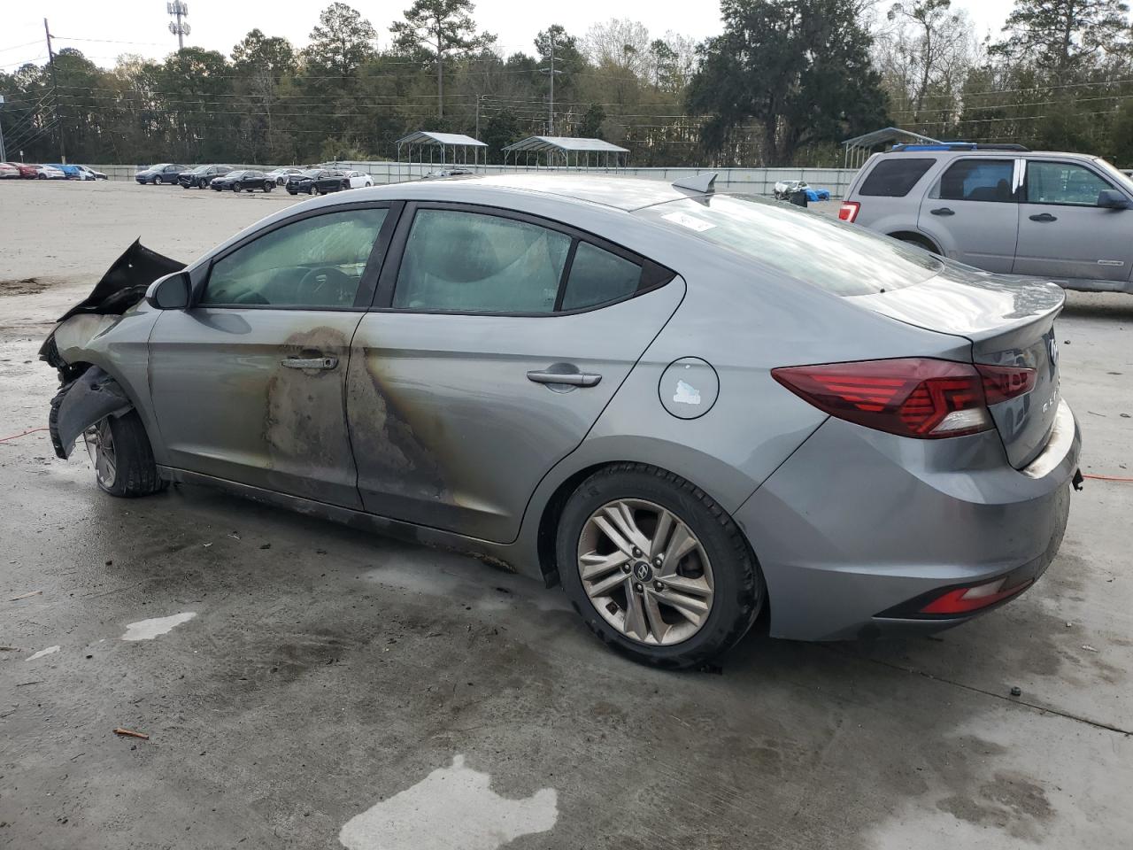 2019 Hyundai Elantra - Image 2