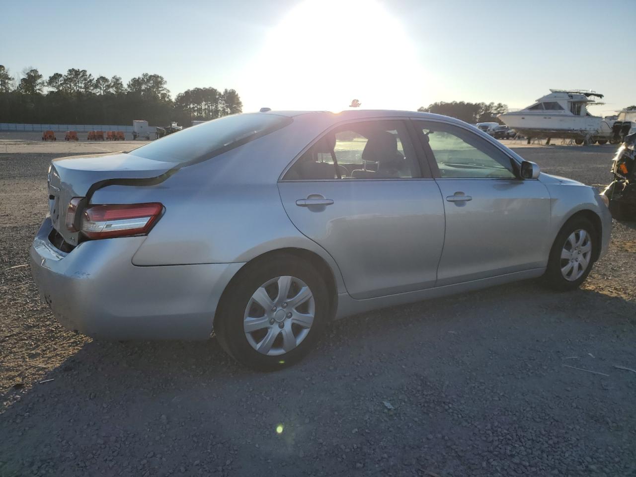 2011 Toyota Camry - Image 3