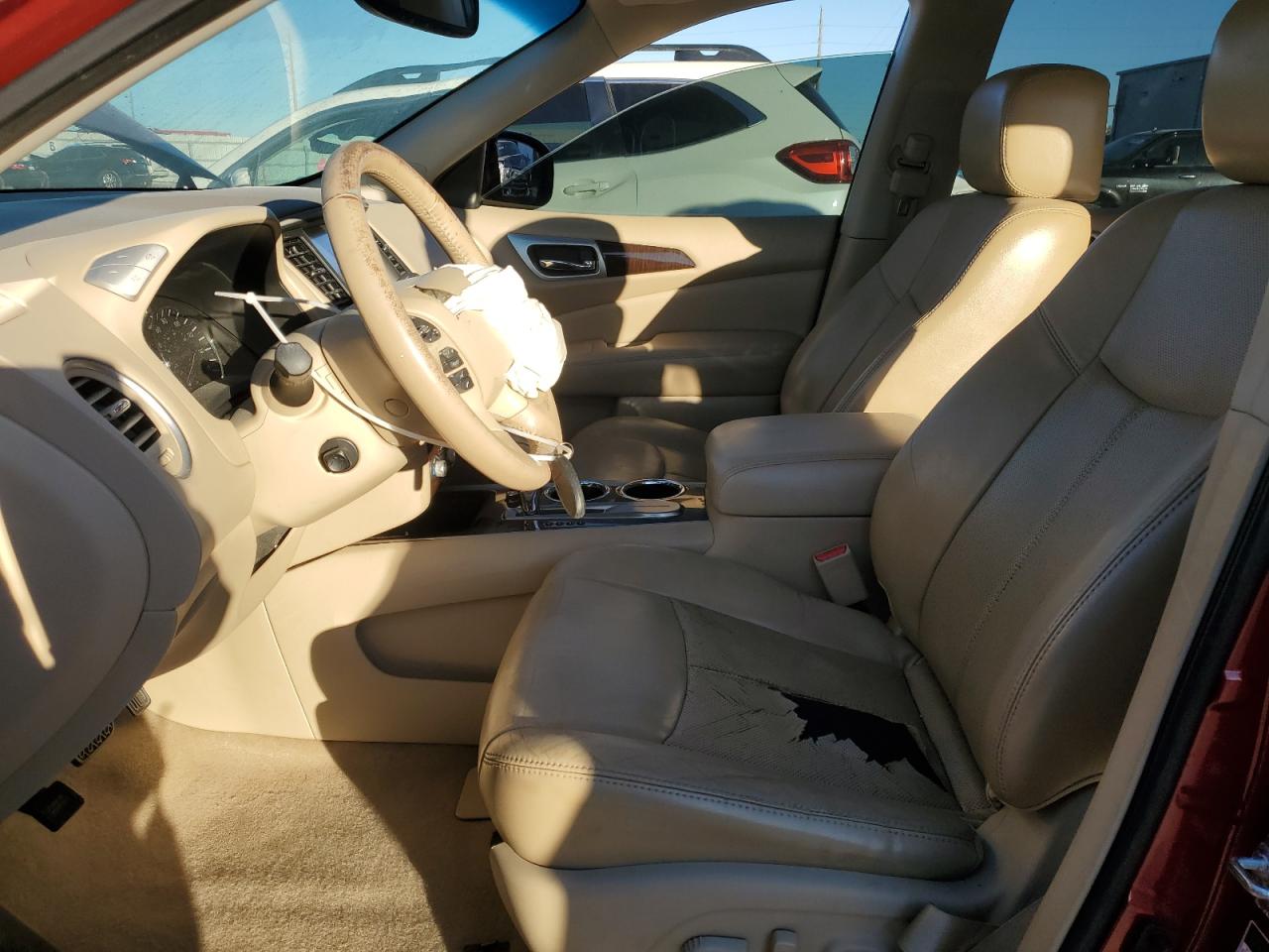 2014 Nissan Pathfinder - Image 7