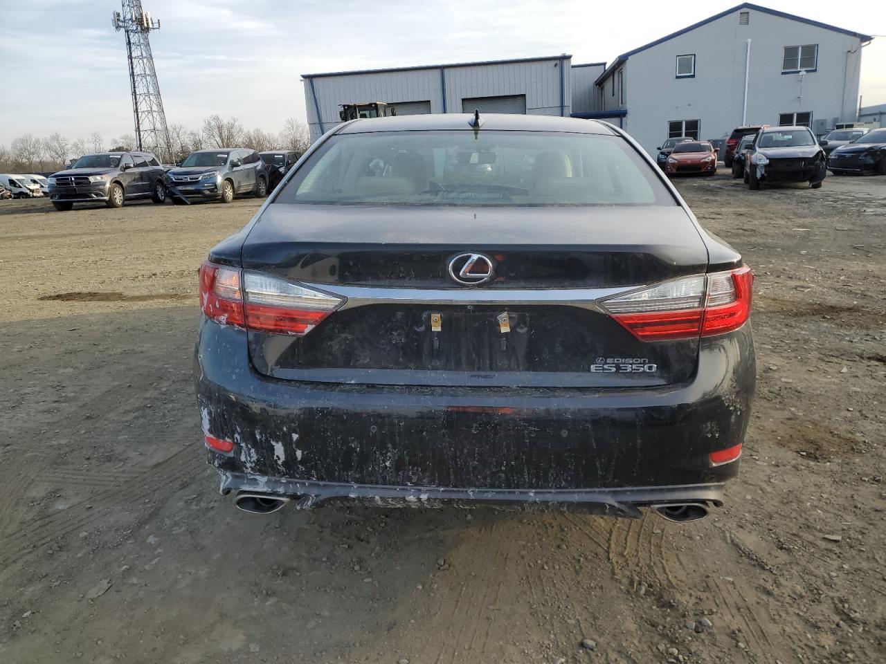 2016 Lexus ES - Image 6