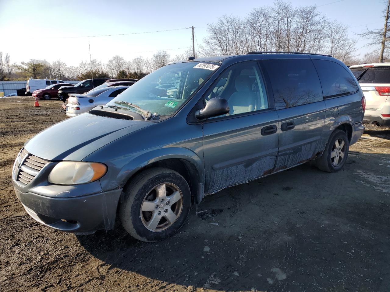 2005 Dodge Caravan - Image 1