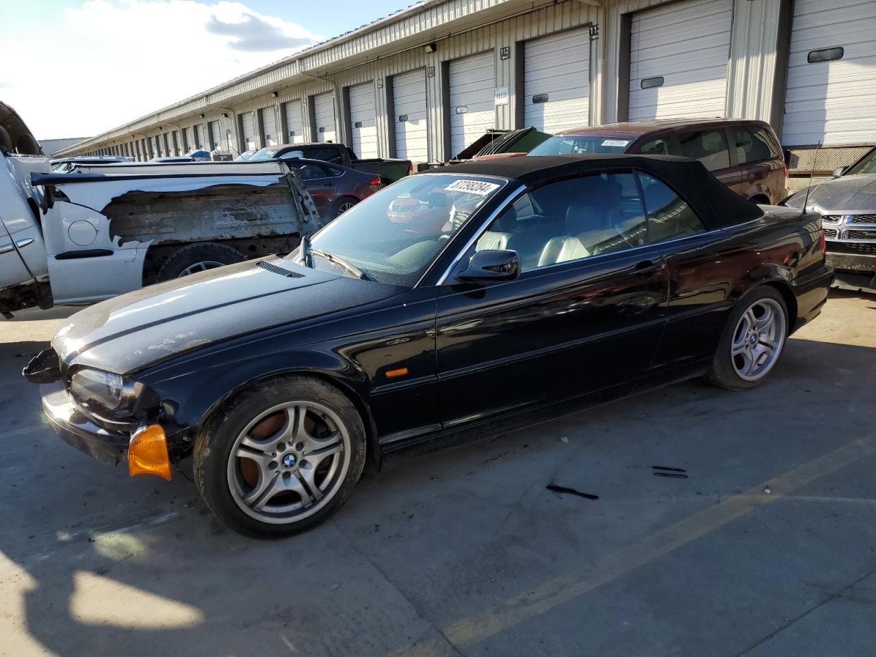 2001 Bmw 330 Ci de vânzare în Louisville, KY - Front End