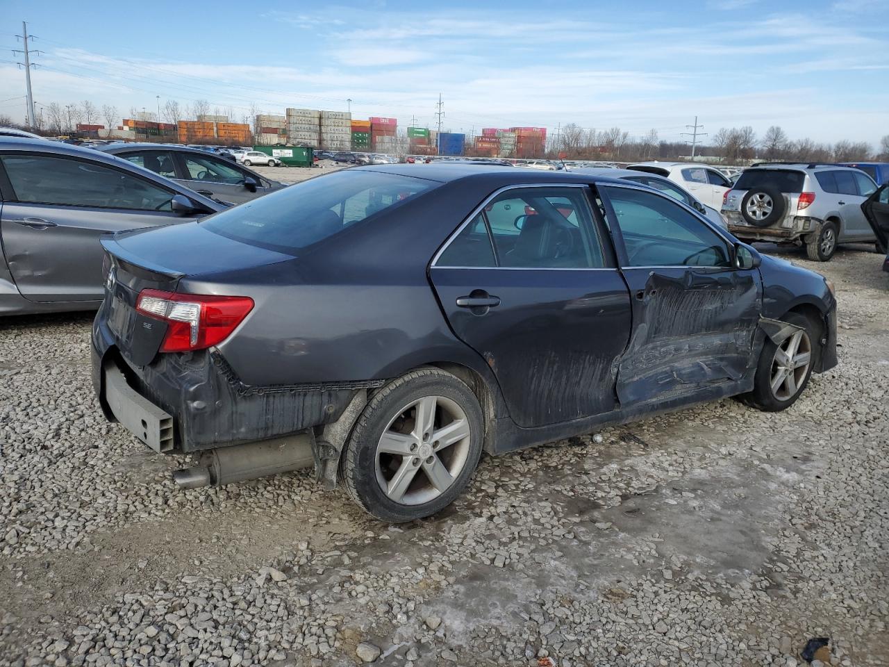 2012 Toyota Camry - Image 3