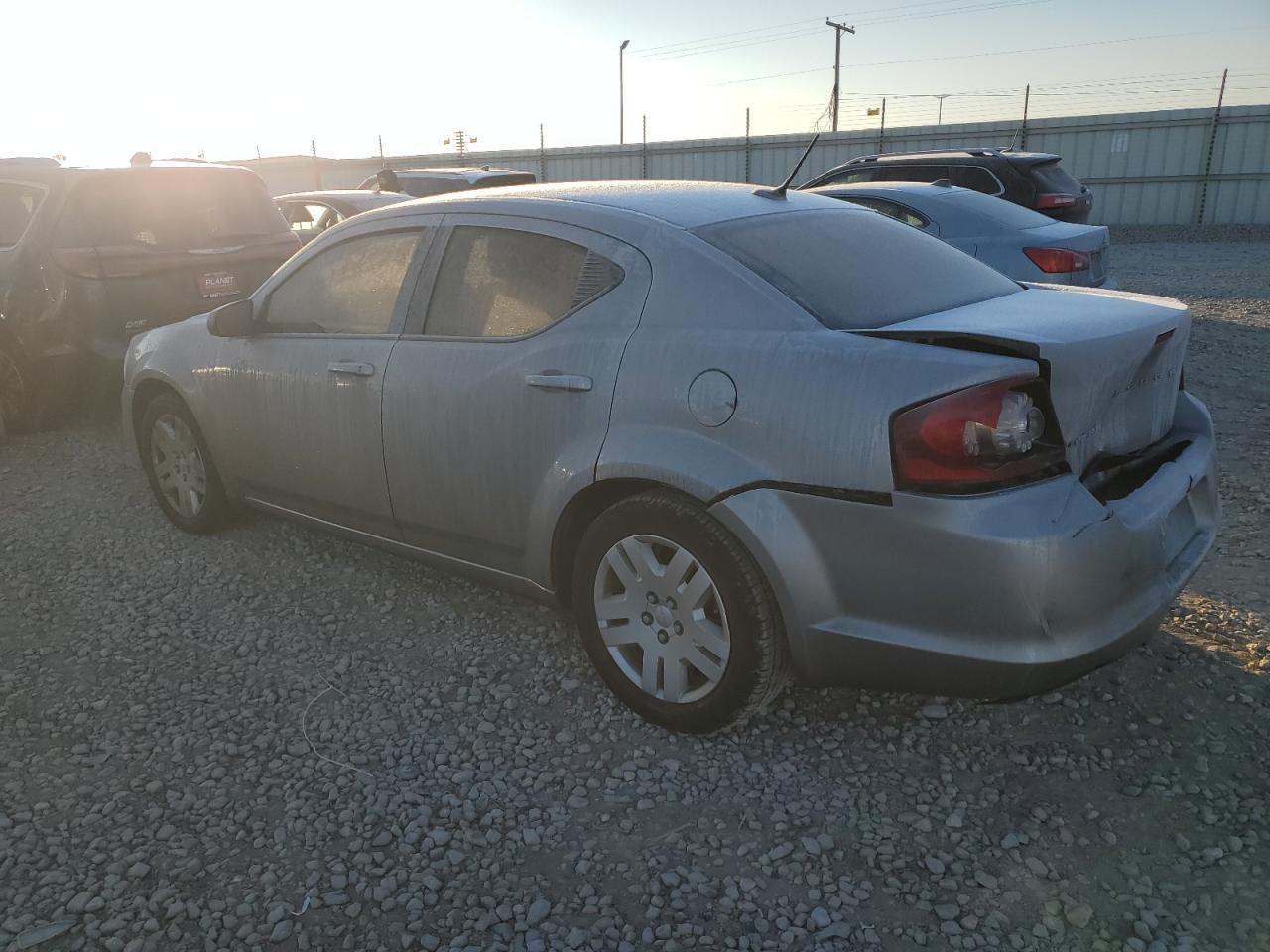 2014 Dodge Avenger - Image 2
