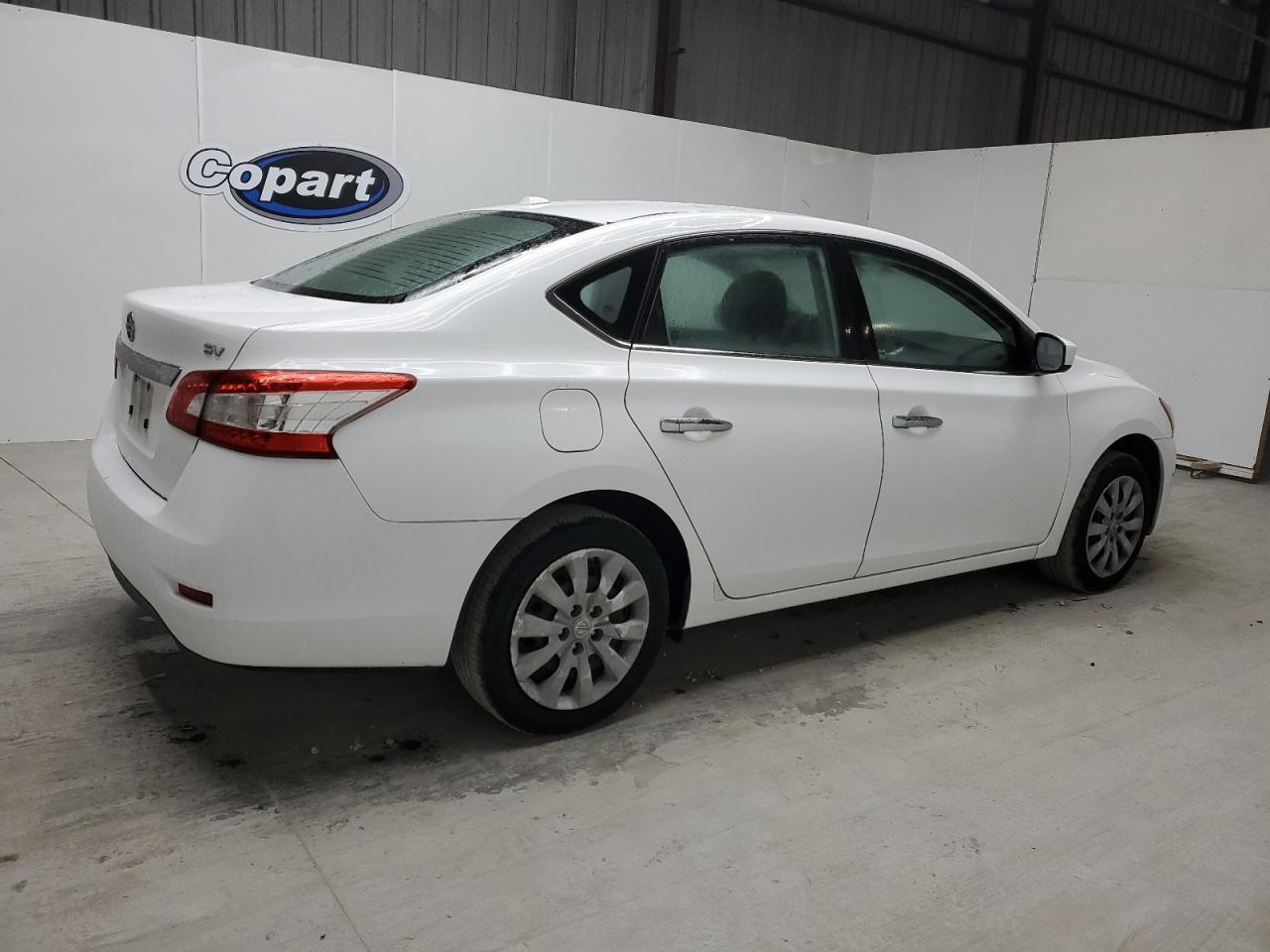 2015 Nissan Sentra - Image 3