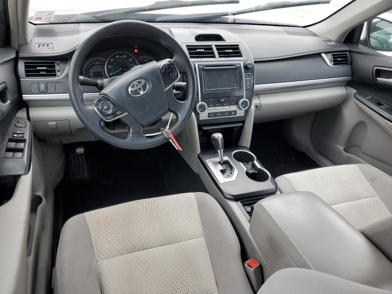 2013 Toyota Camry - Image 8