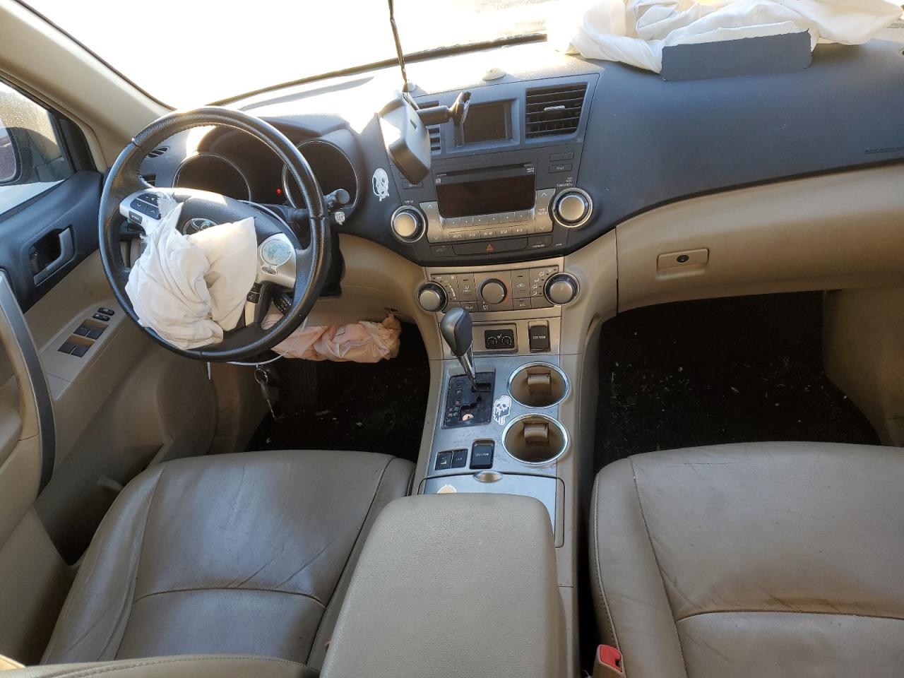 2012 Toyota Highlander - Image 8