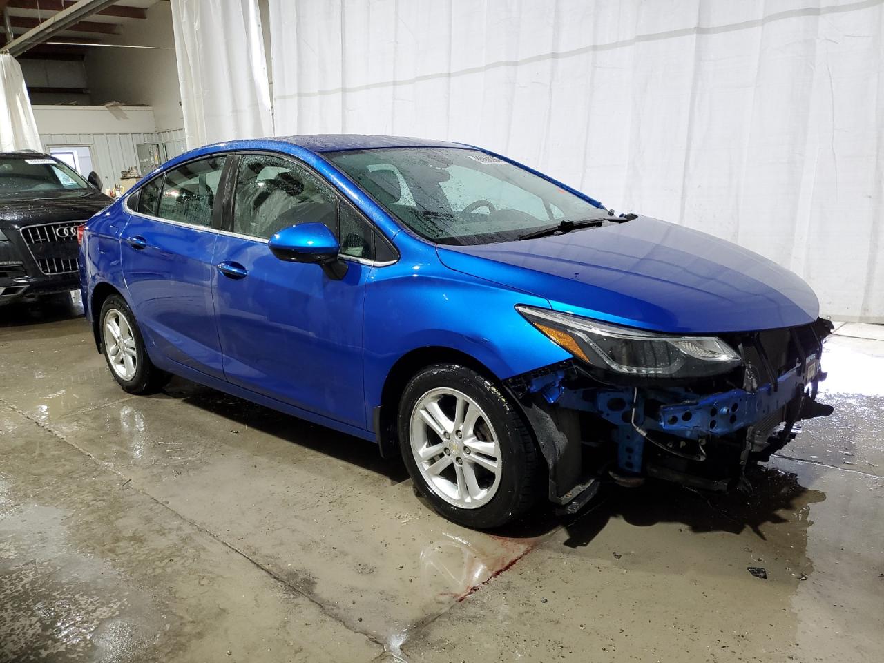 2017 Chevrolet Cruze - Image 4