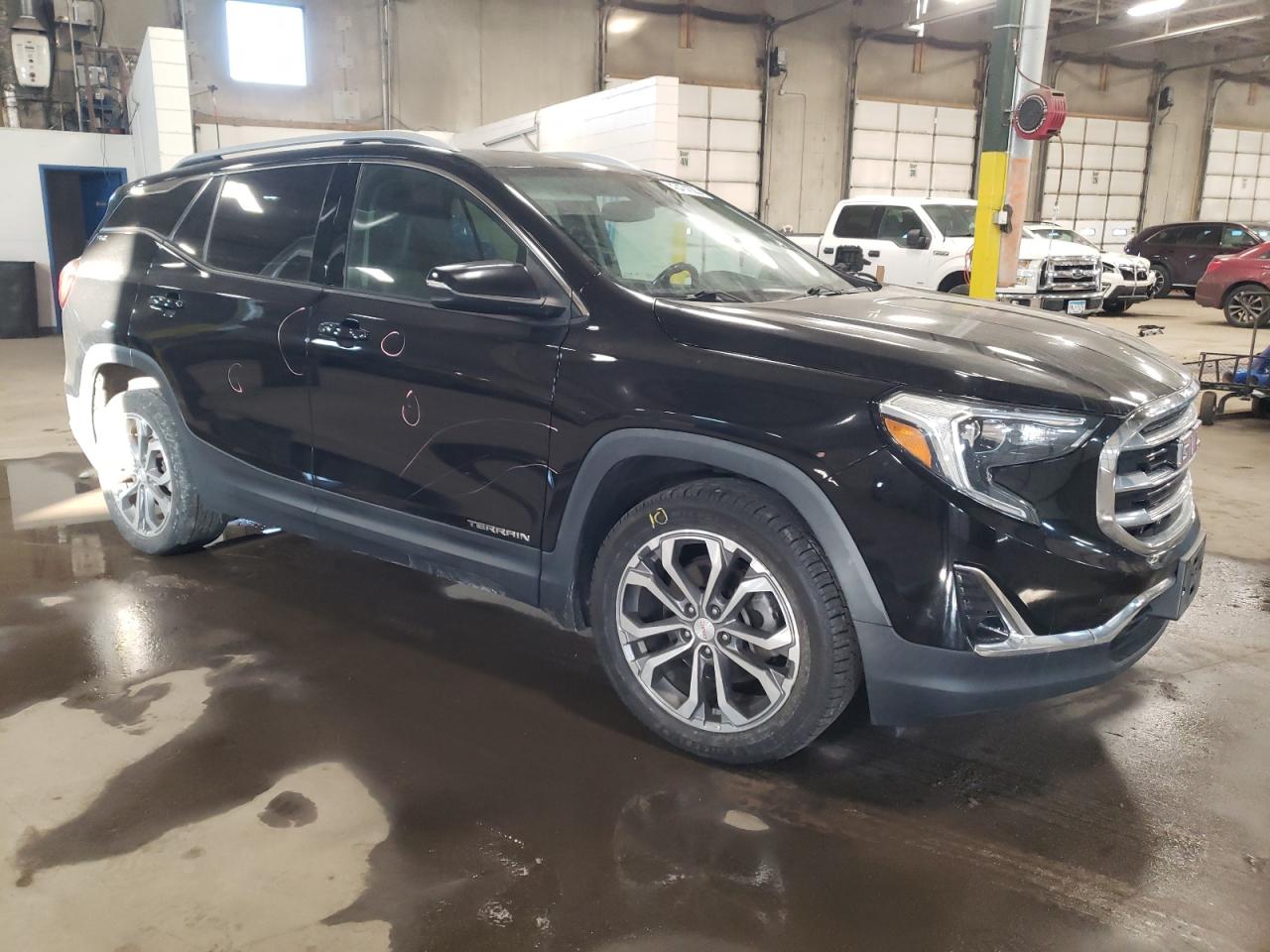 2018 GMC Terrain - Image 4