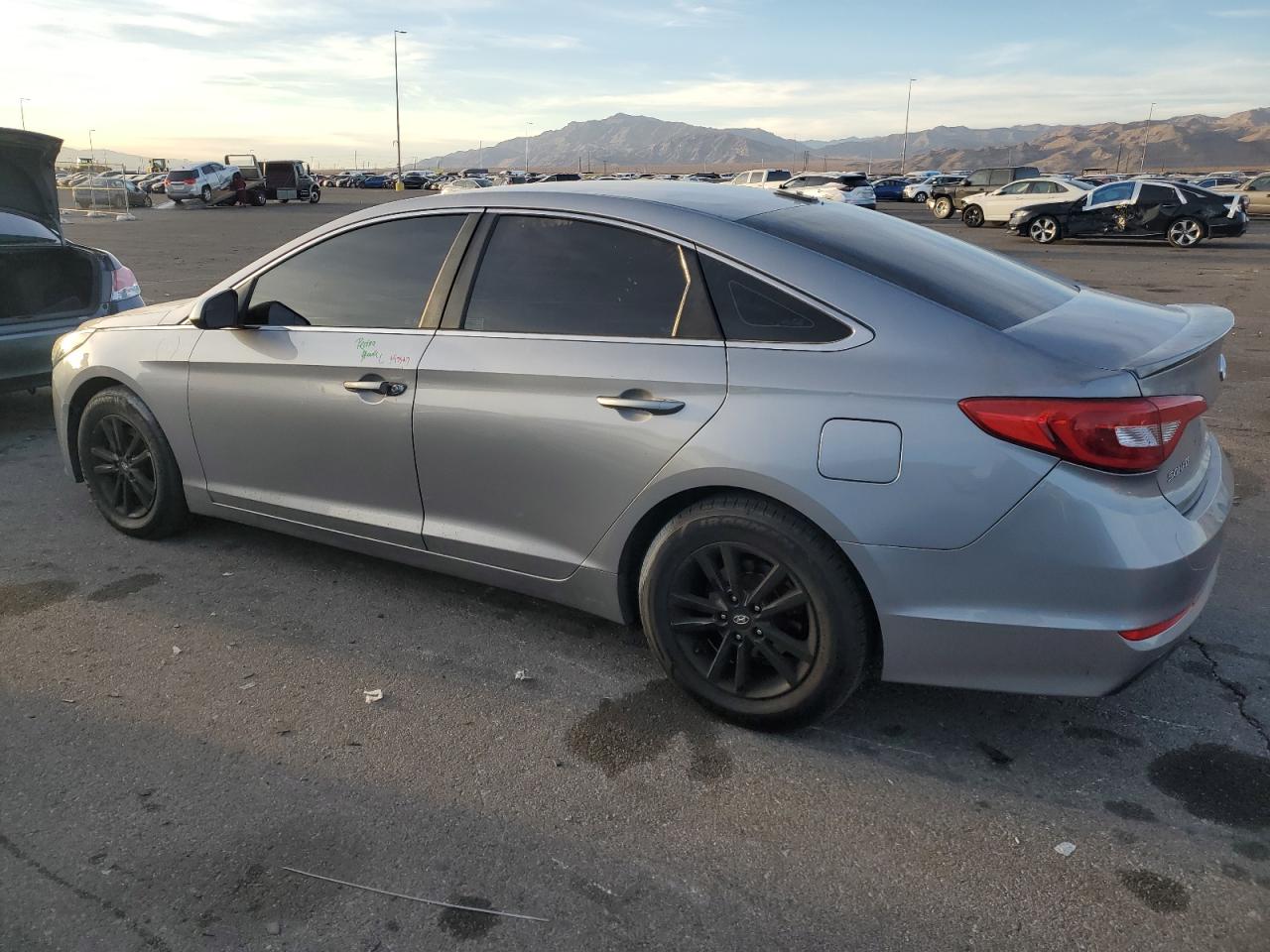 2017 Hyundai Sonata - Image 2