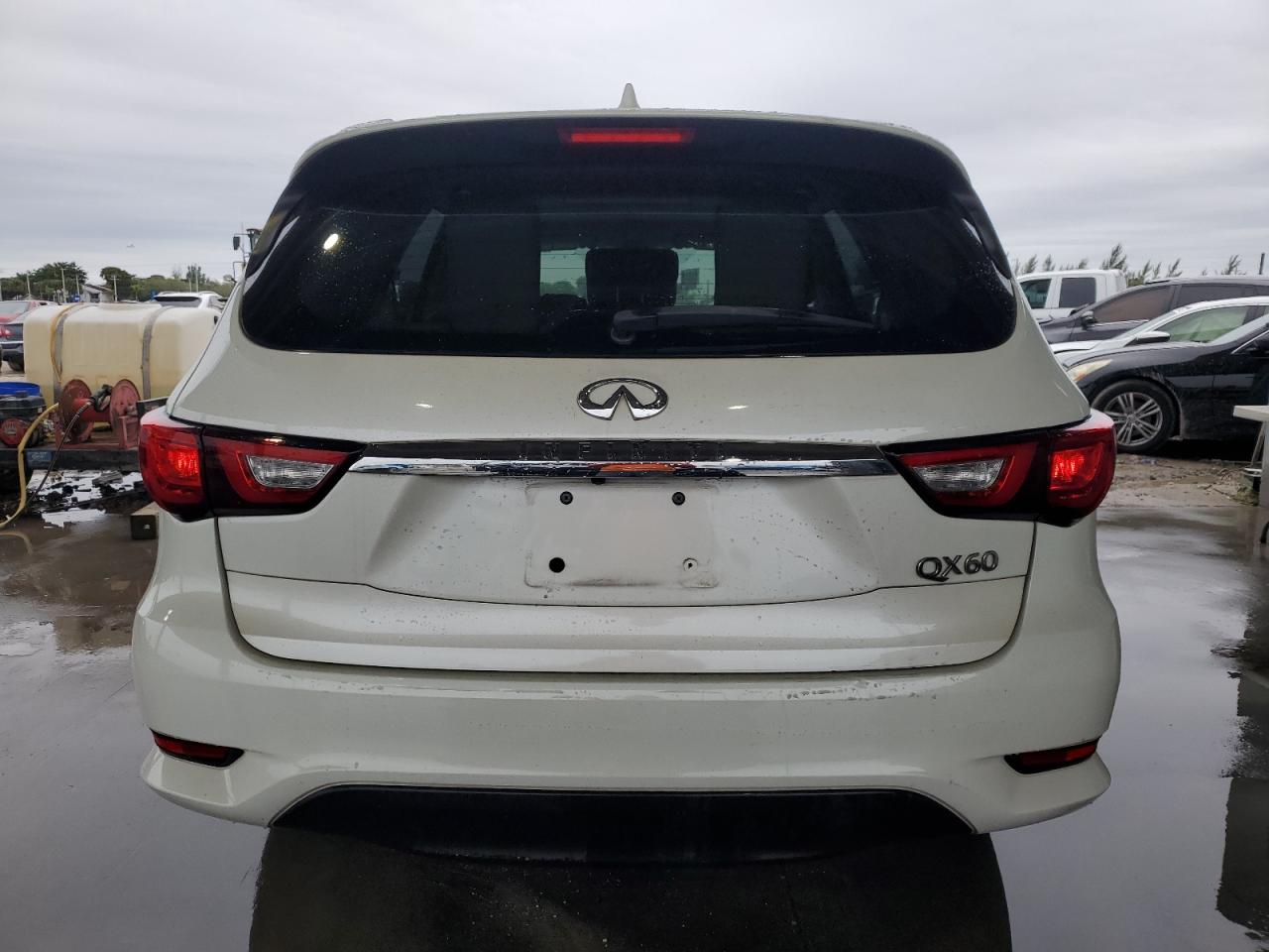 2017 Infiniti QX60 - Image 6