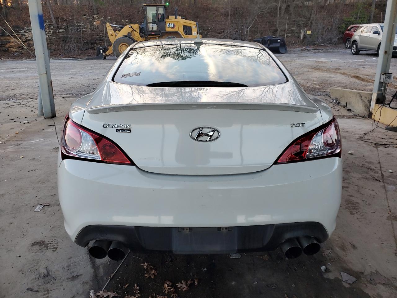 2011 Hyundai Genesis Coupe 2.0T VIN: KMHHT6KD2BU061788 Lot: 87868245