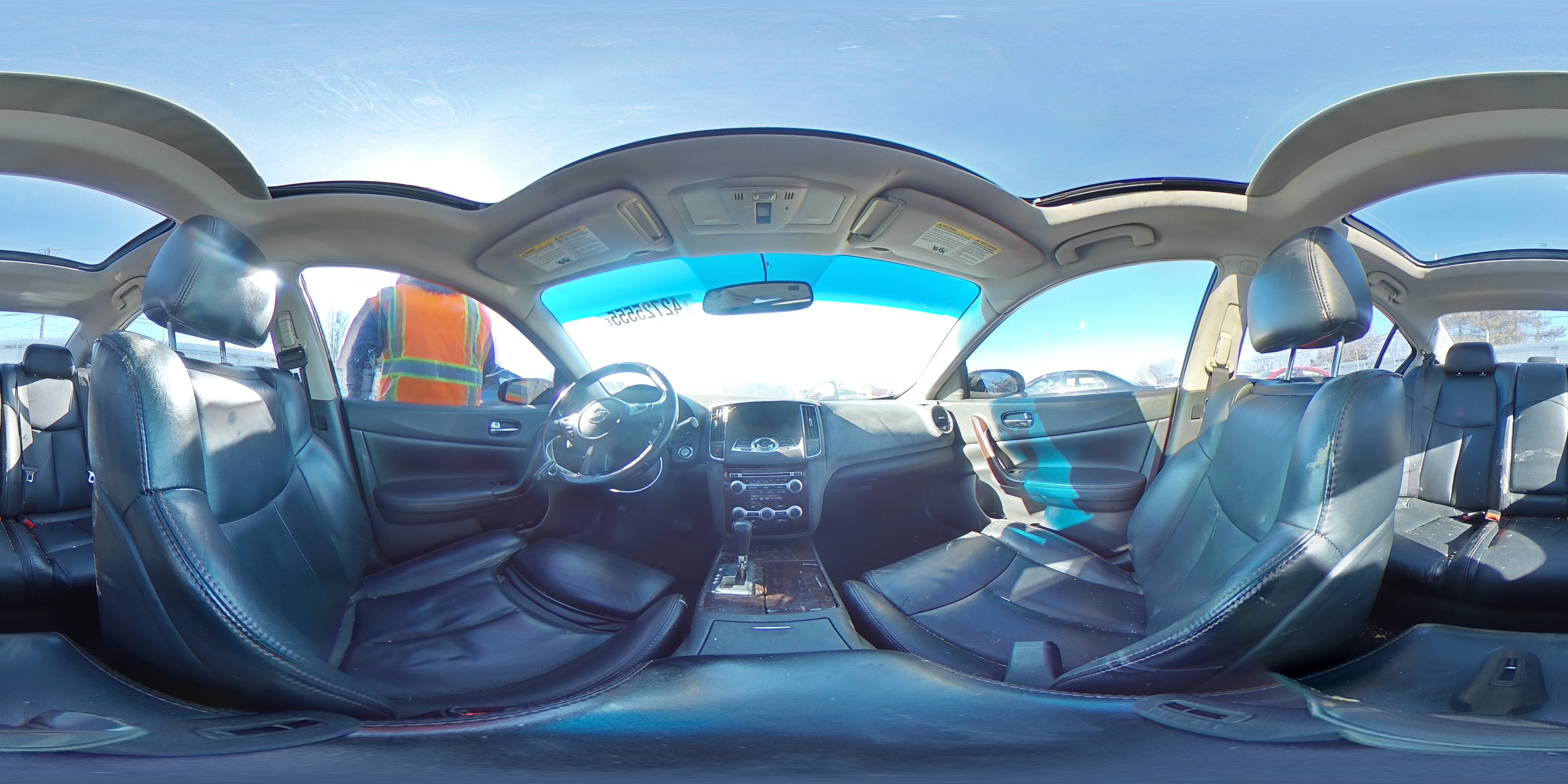 2009 Nissan Maxima - Image 12
