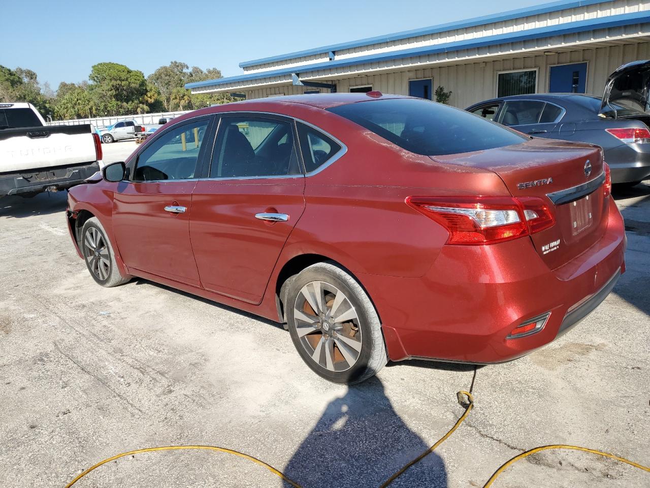 2016 Nissan Sentra - Image 2