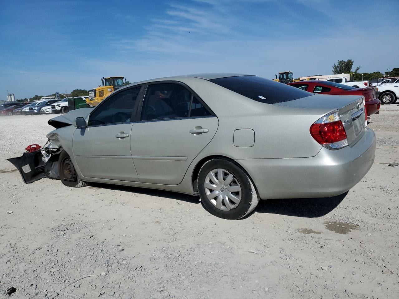 2006 Toyota Camry - Image 2