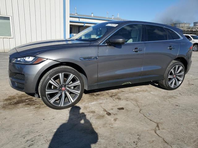 2017 Jaguar F-Pace Prestige