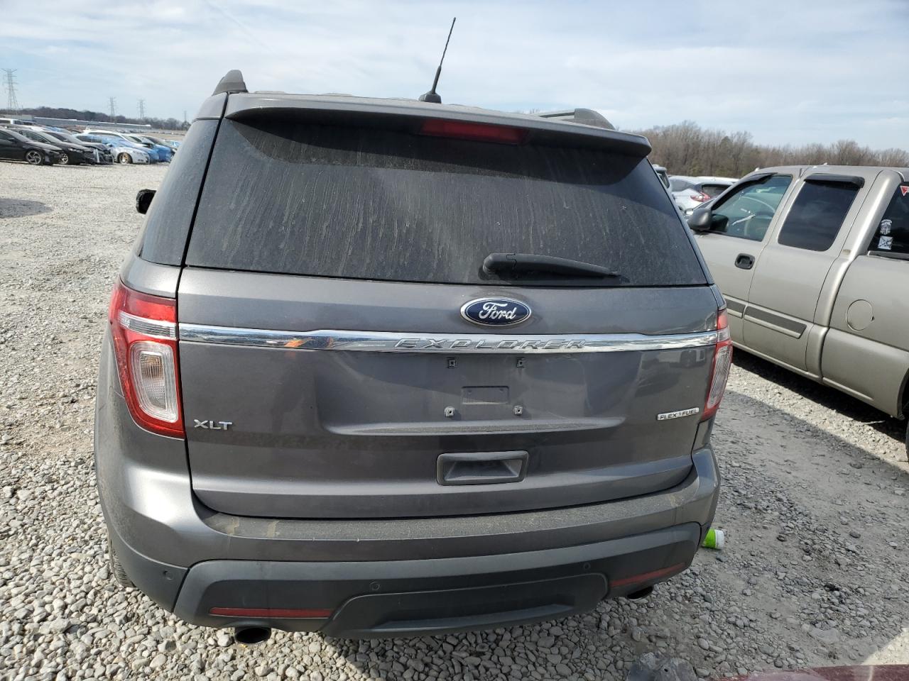 2014 Ford Explorer - Image 6