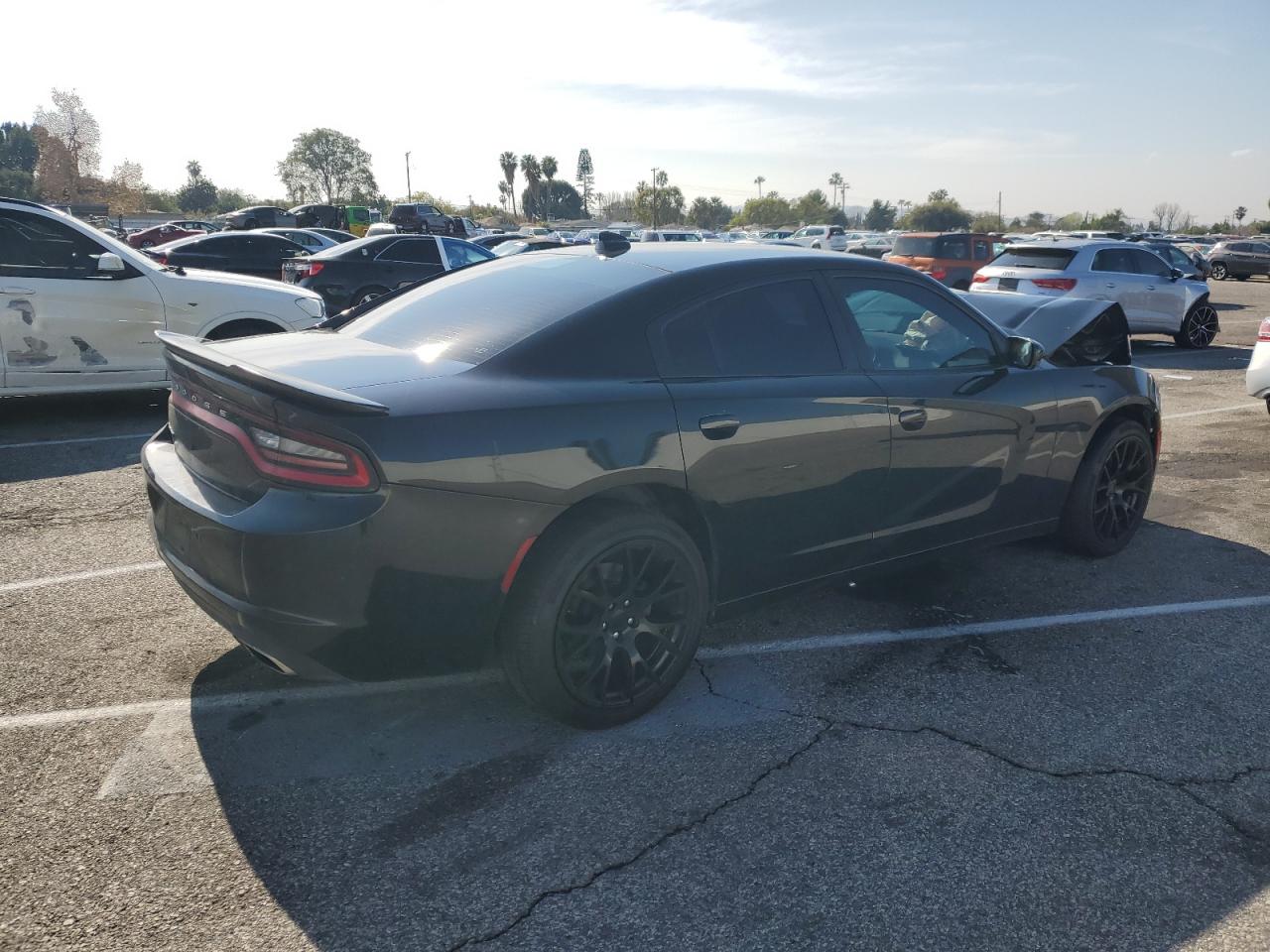 2018 Dodge Charger - Image 3