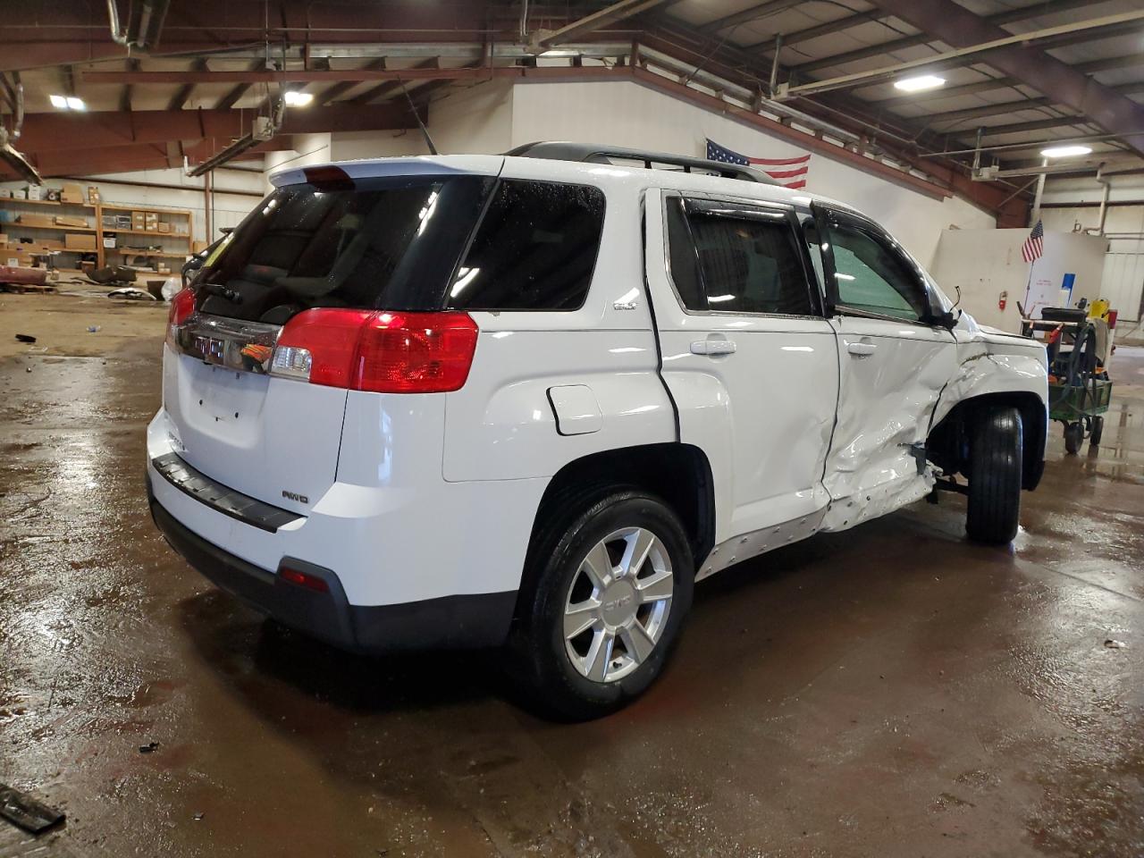 2012 GMC Terrain - Image 3