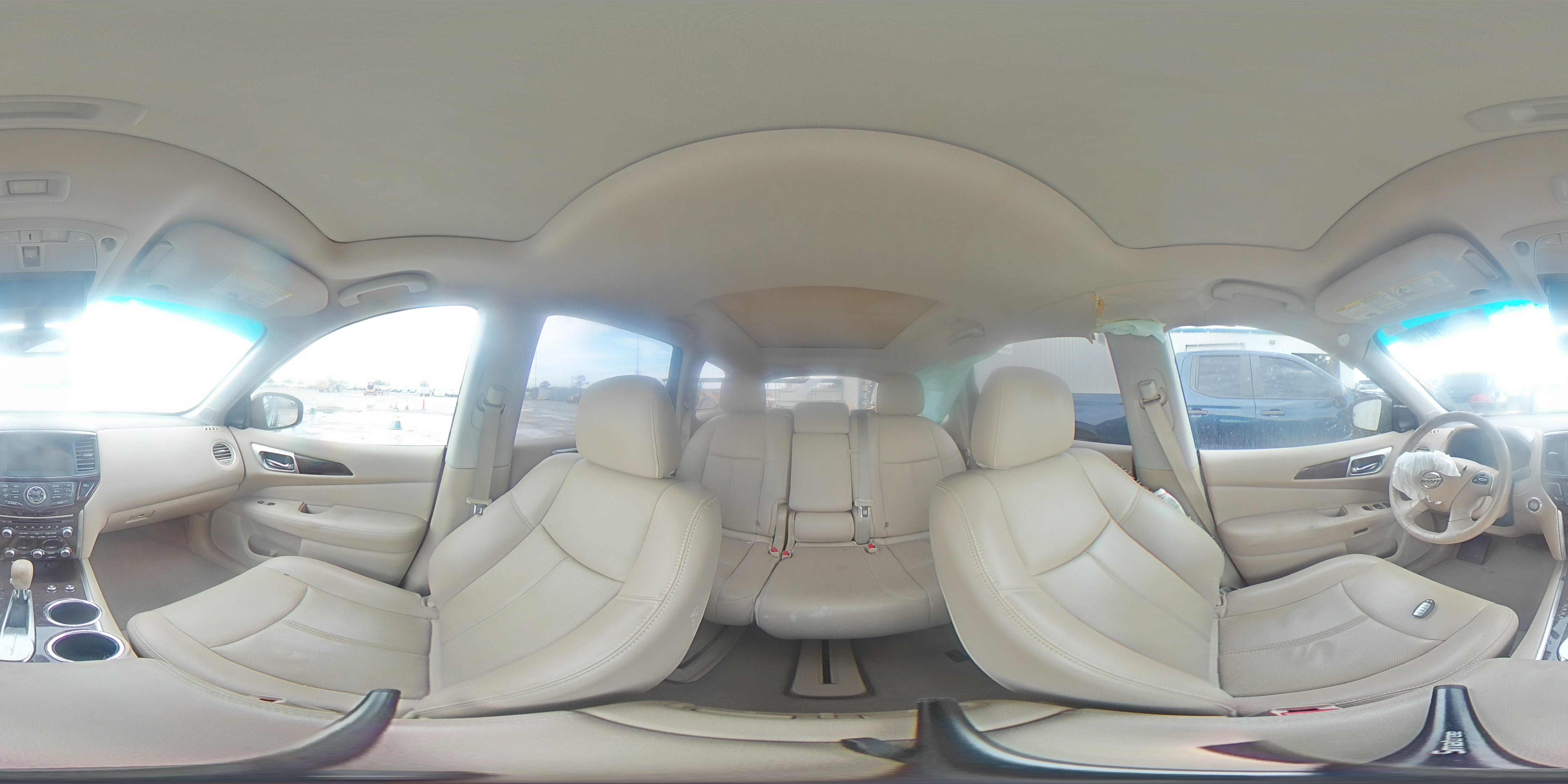 2015 Nissan Pathfinder - Image 15