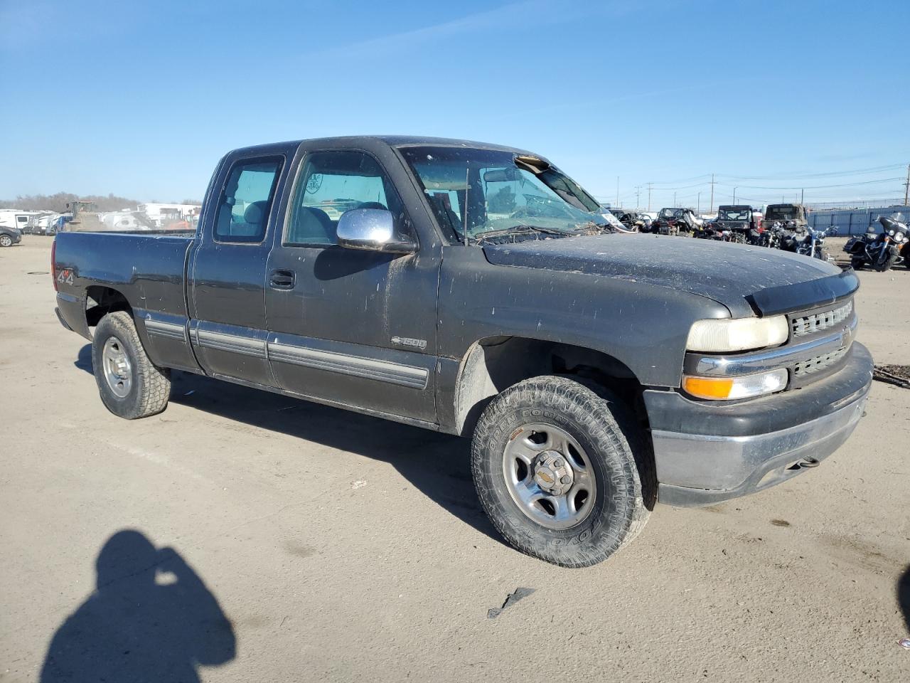 2001 Chevrolet Silverado - Image 4