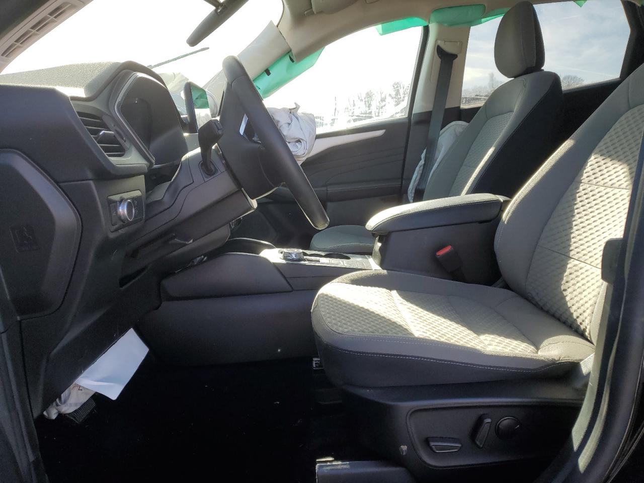 2022 Ford Escape - Image 7