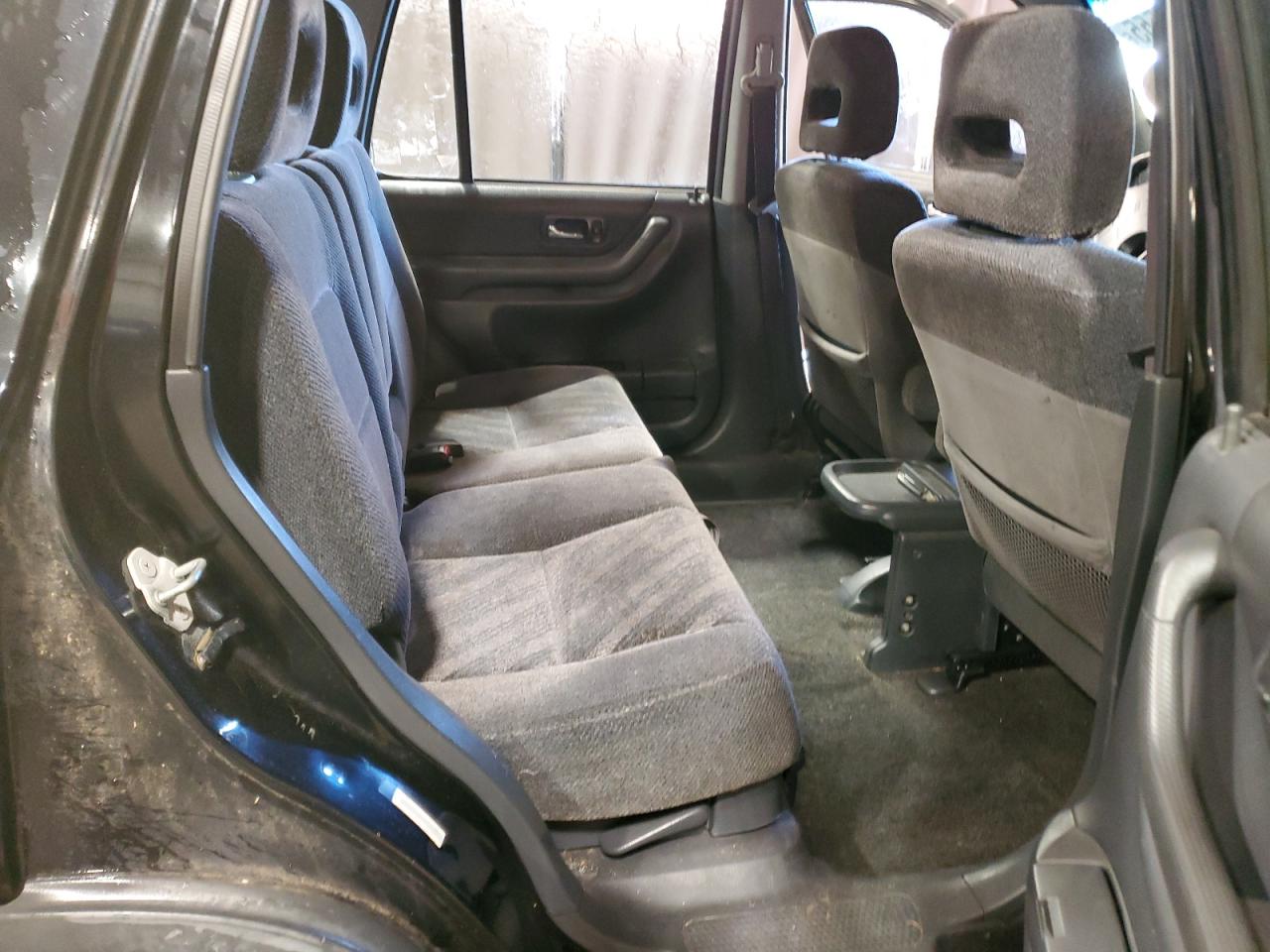 2000 Honda CR-V - Image 11