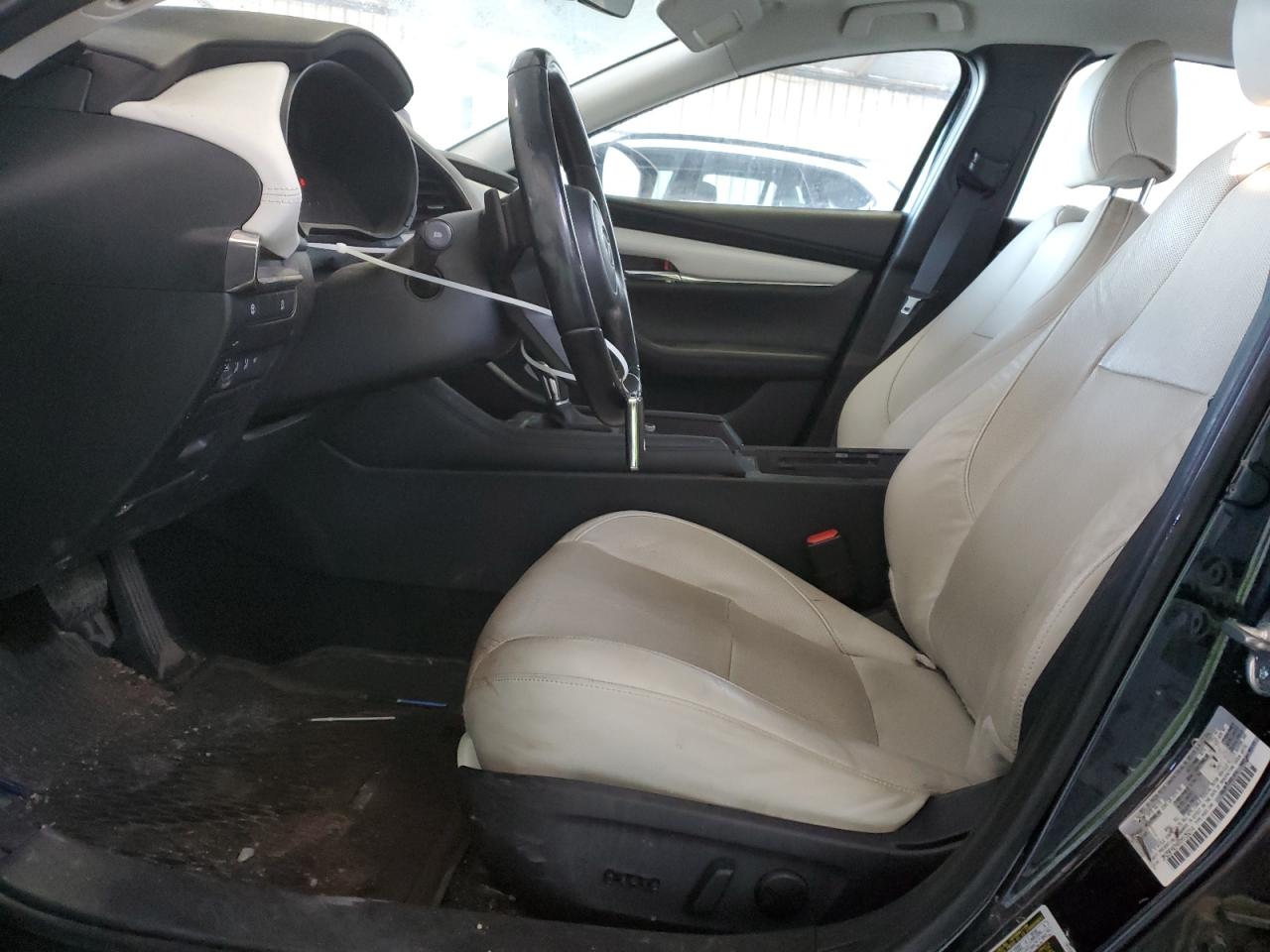 2019 Mazda 3 - Image 7