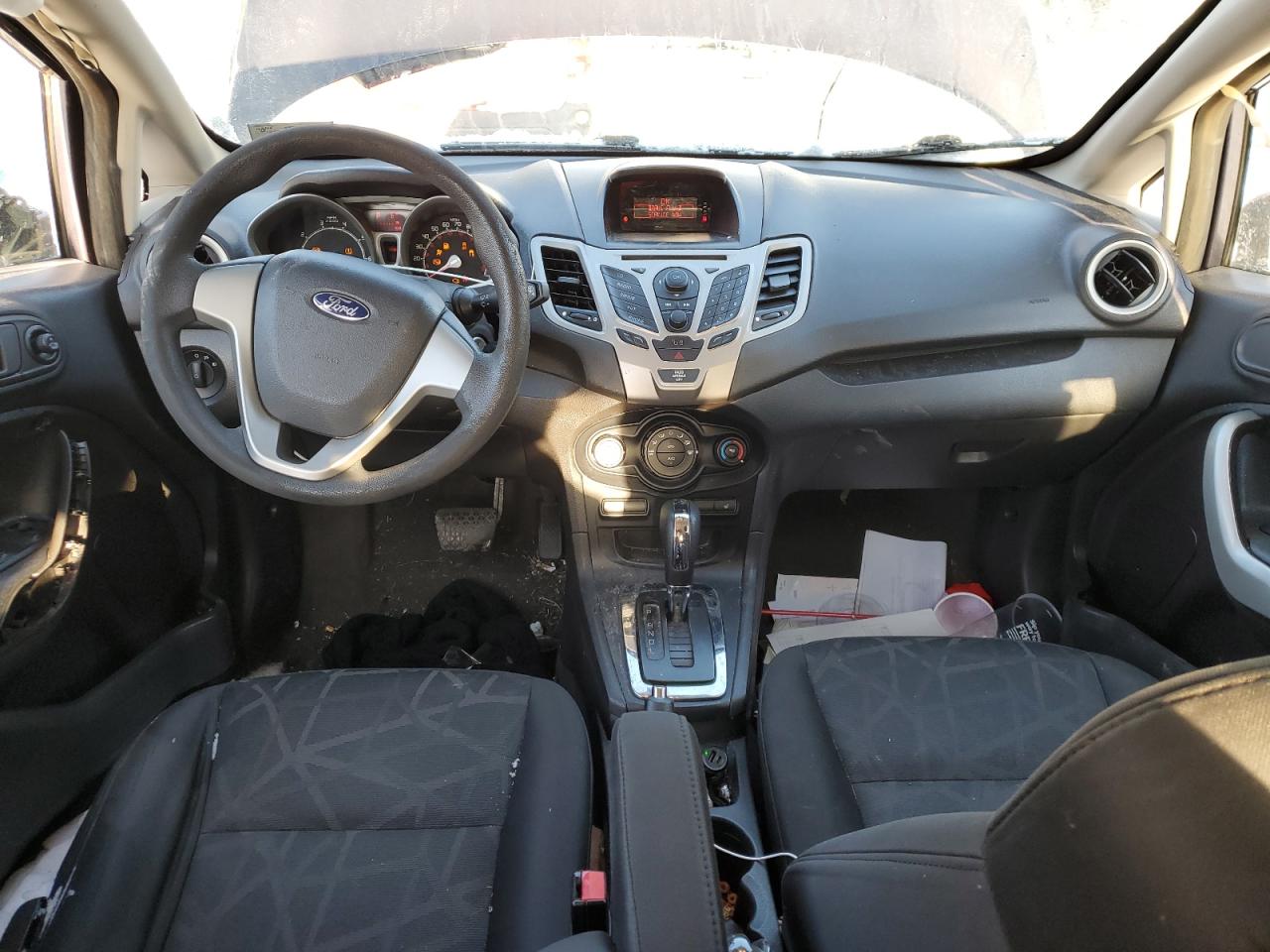2012 Ford Fiesta - Image 8