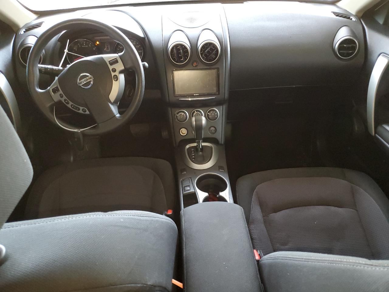 2013 Nissan Rogue - Image 8