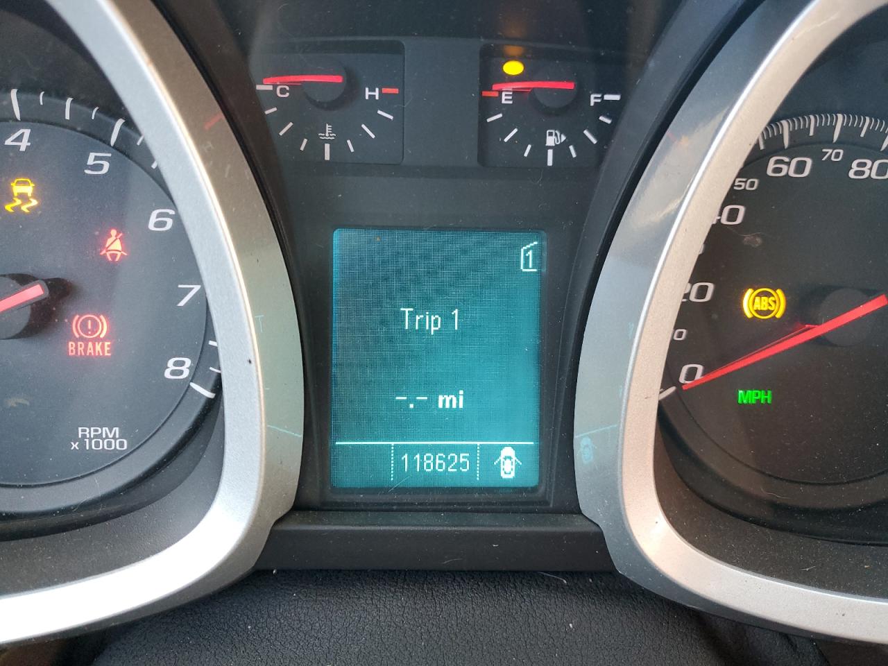 2011 Chevrolet Equinox - Image 9