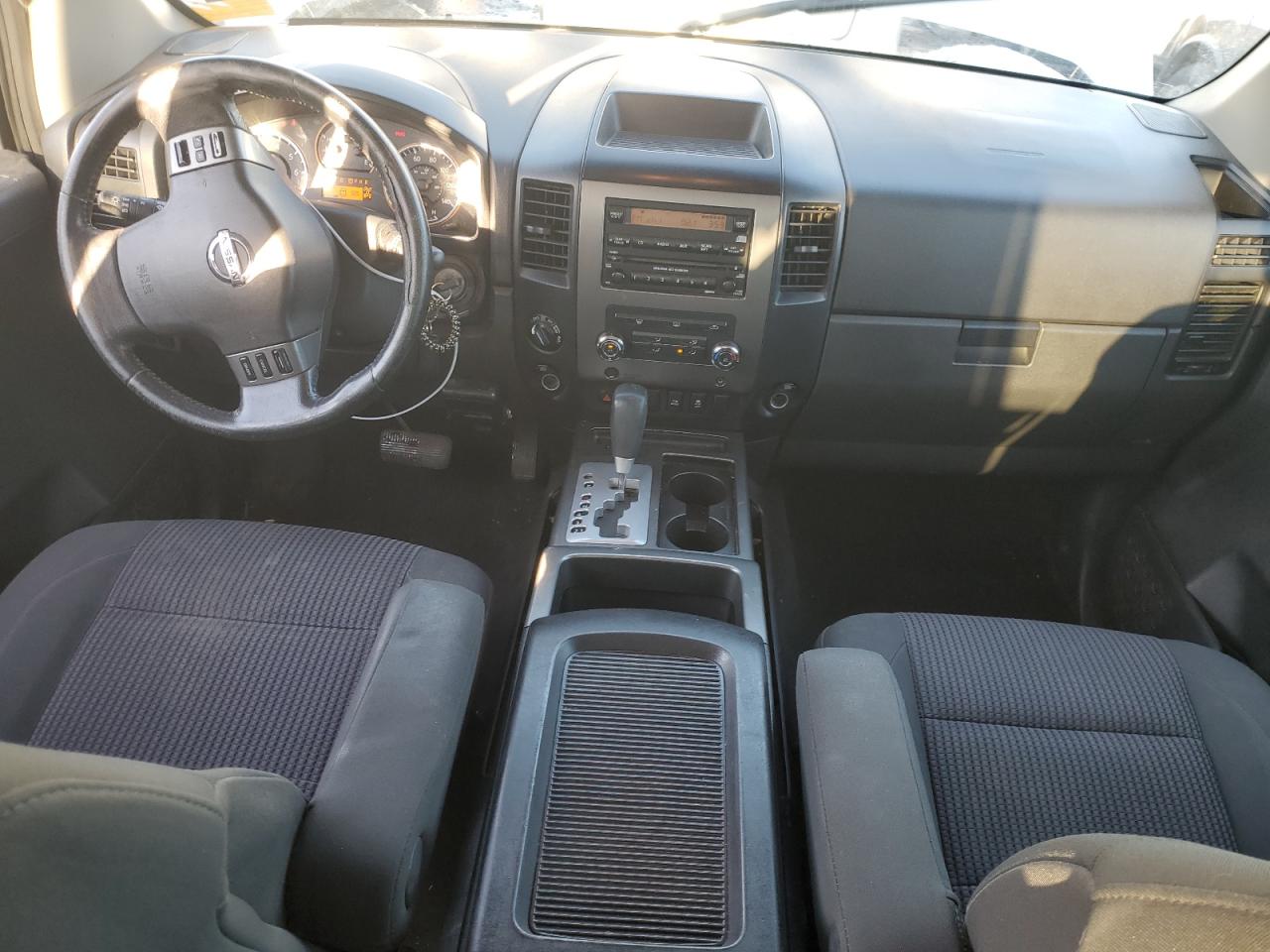 2012 Nissan Titan - Image 8