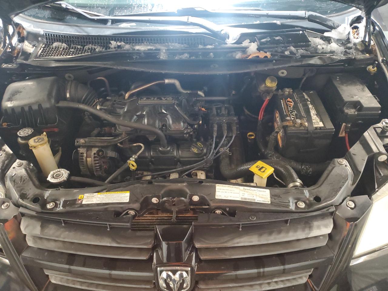 2008 Dodge Caravan - Image 12