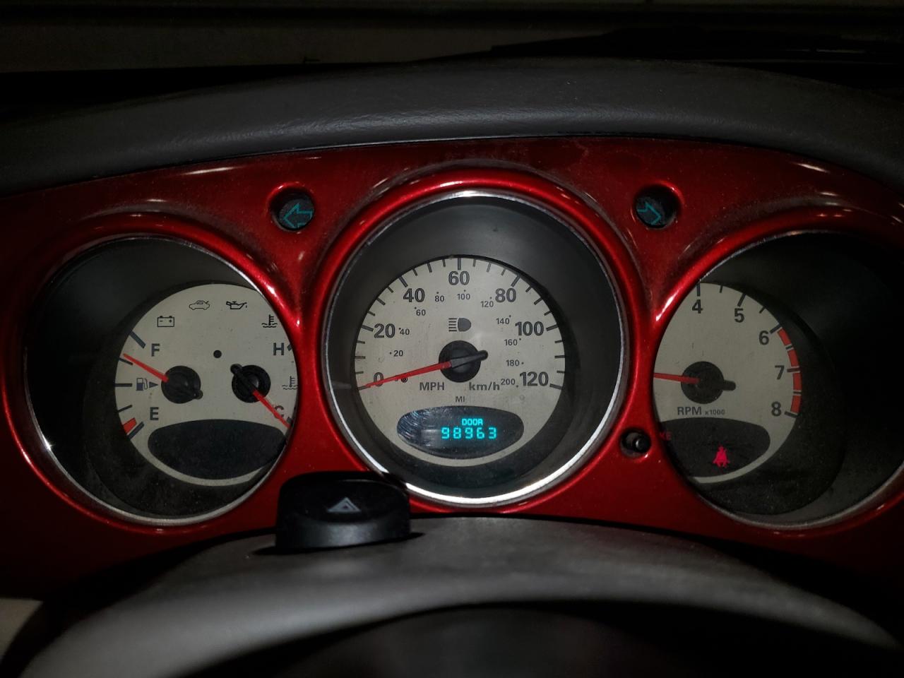 2001 Chrysler PT Cruiser - Image 9