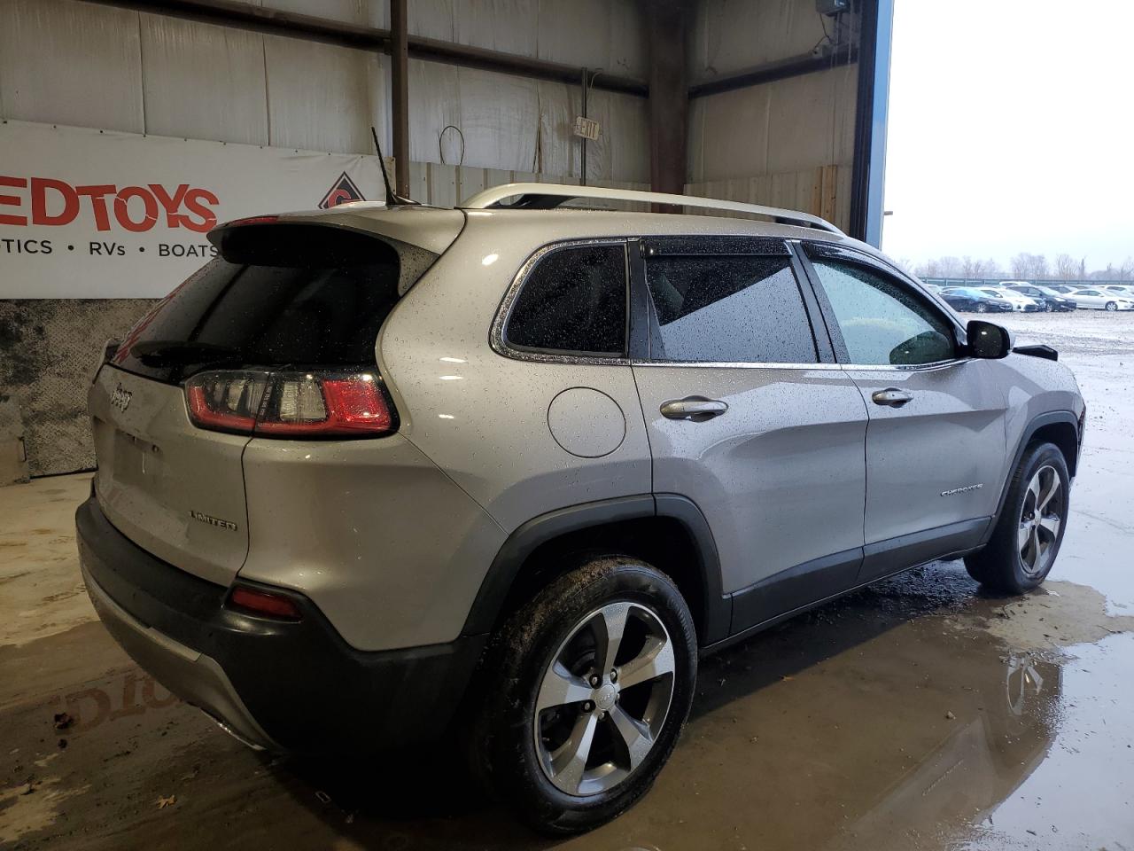 2019 Jeep Grand Cherokee - Image 3