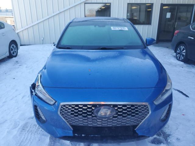  HYUNDAI ELANTRA 2018 Синий