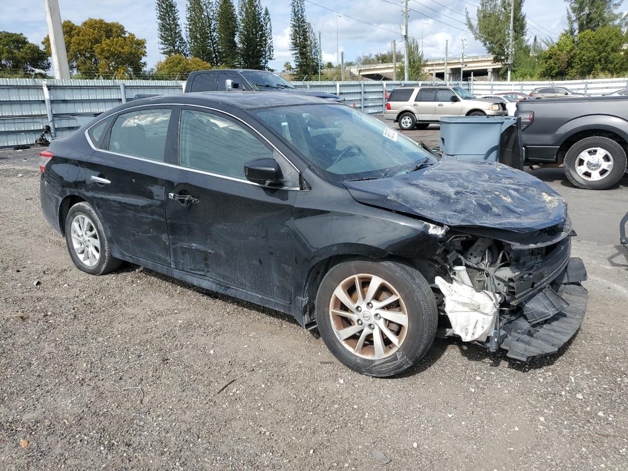 2015 Nissan Sentra - Image 4